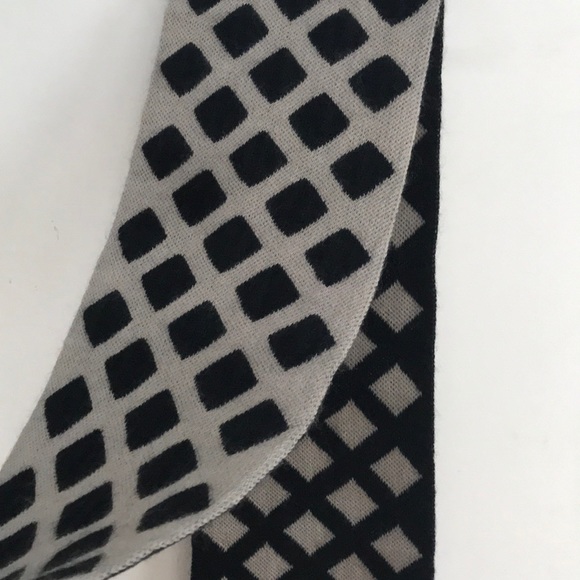 MISSONI Unisex XL Wool/Mohair Fringed Scarf - Picture 4 of 10